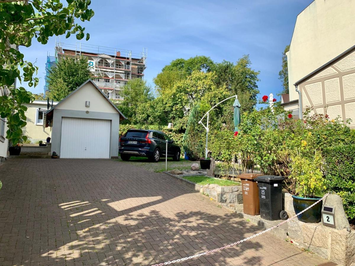Villa-Rosengarten-Ferienwohnung-Baumhaus-Mit-Seeblick Засниц Экстерьер фото